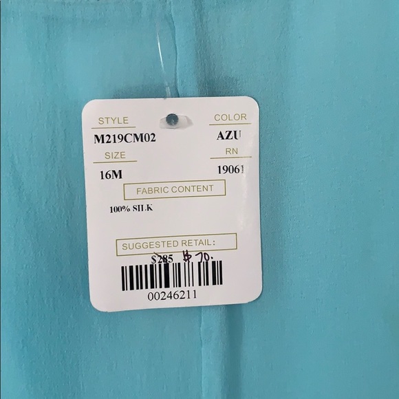 Blouse - Picture 3 of 4